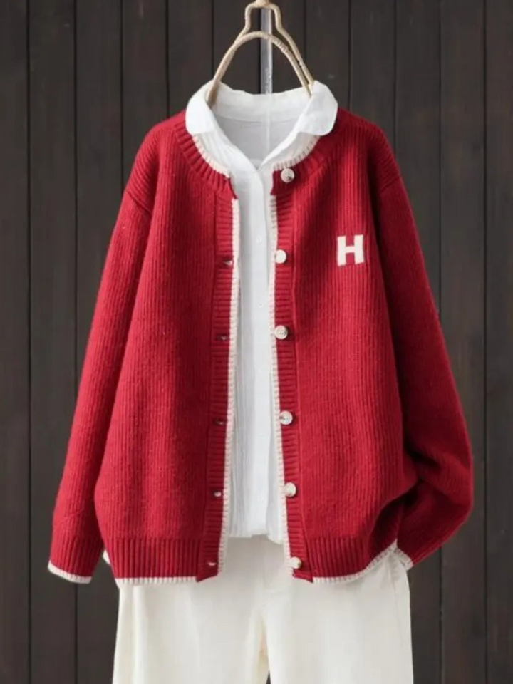 Helene | Cardigan Classico in Maglia