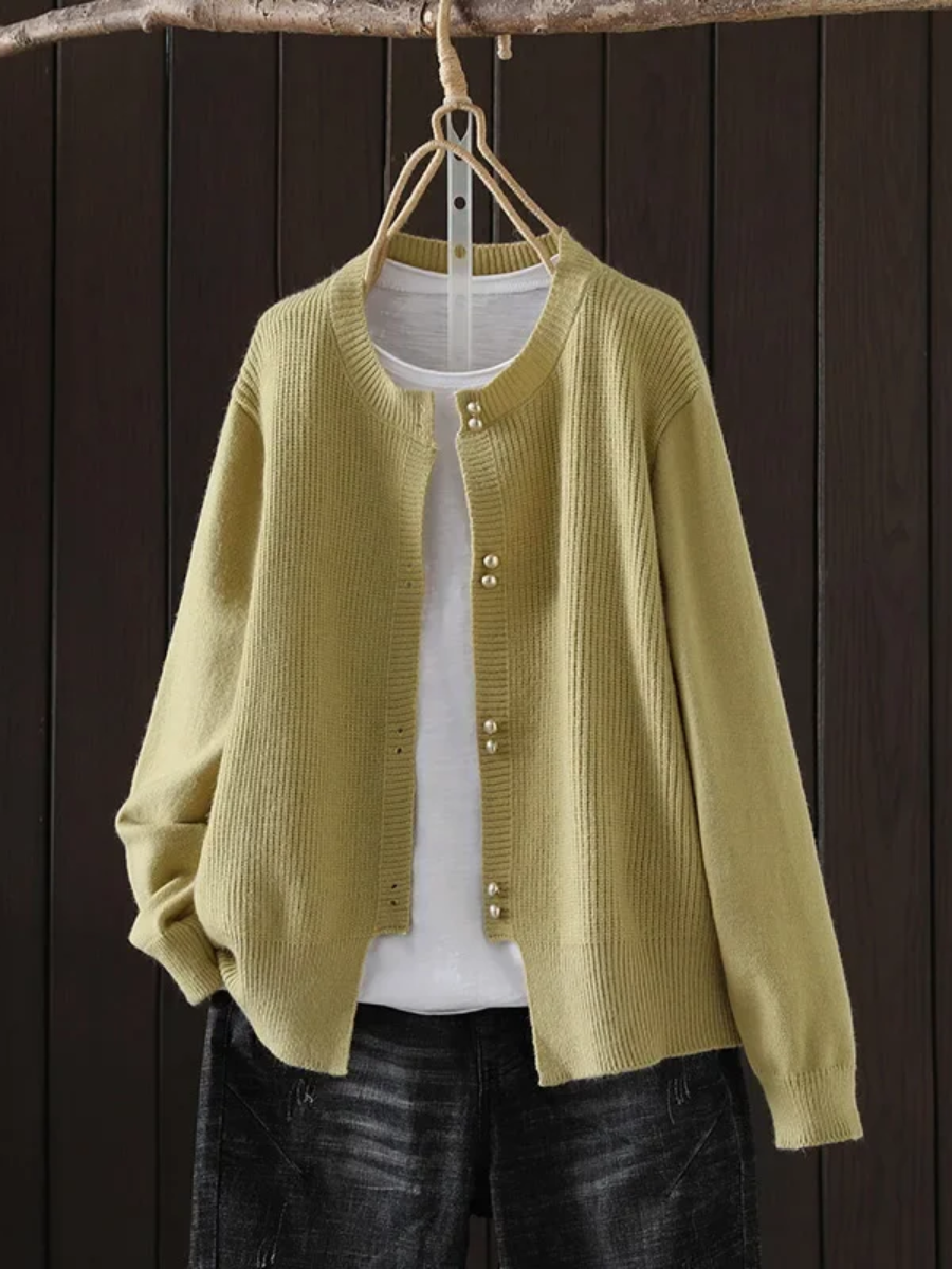 Elara | Cardigan in Maglia con Bottoni Perlati