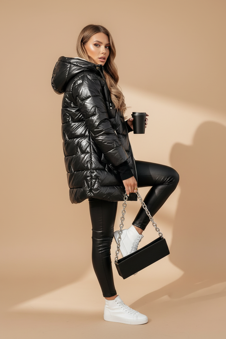 Renata™ | Il Capo Essenziale che Definisce l'Eleganza Invernale.